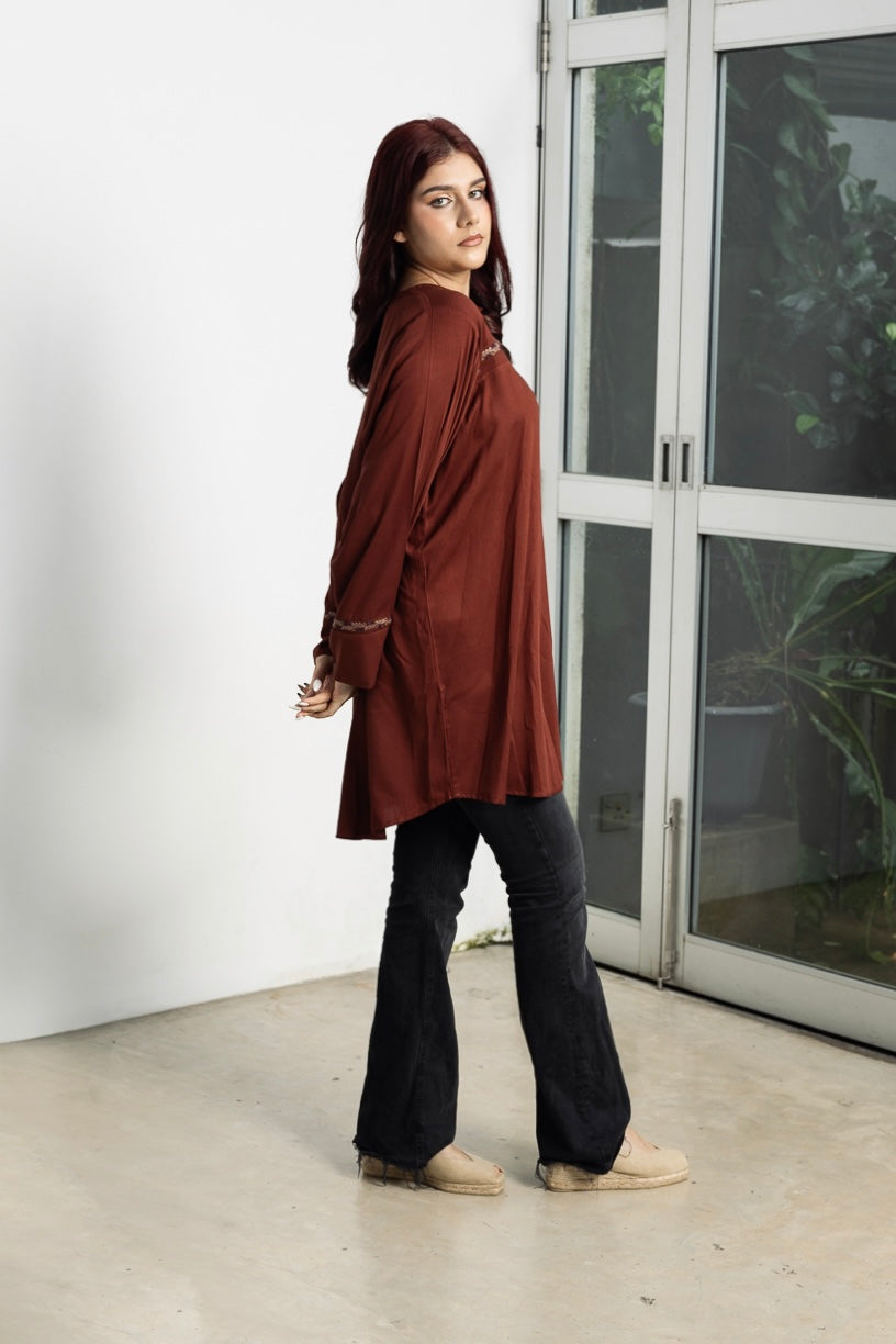 Vela - Embroidered cotton top