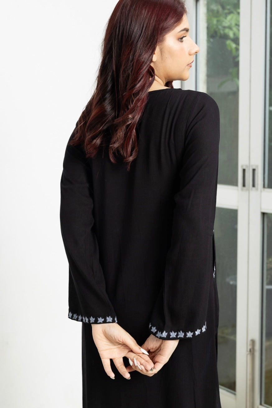 Midi Embroidered black top