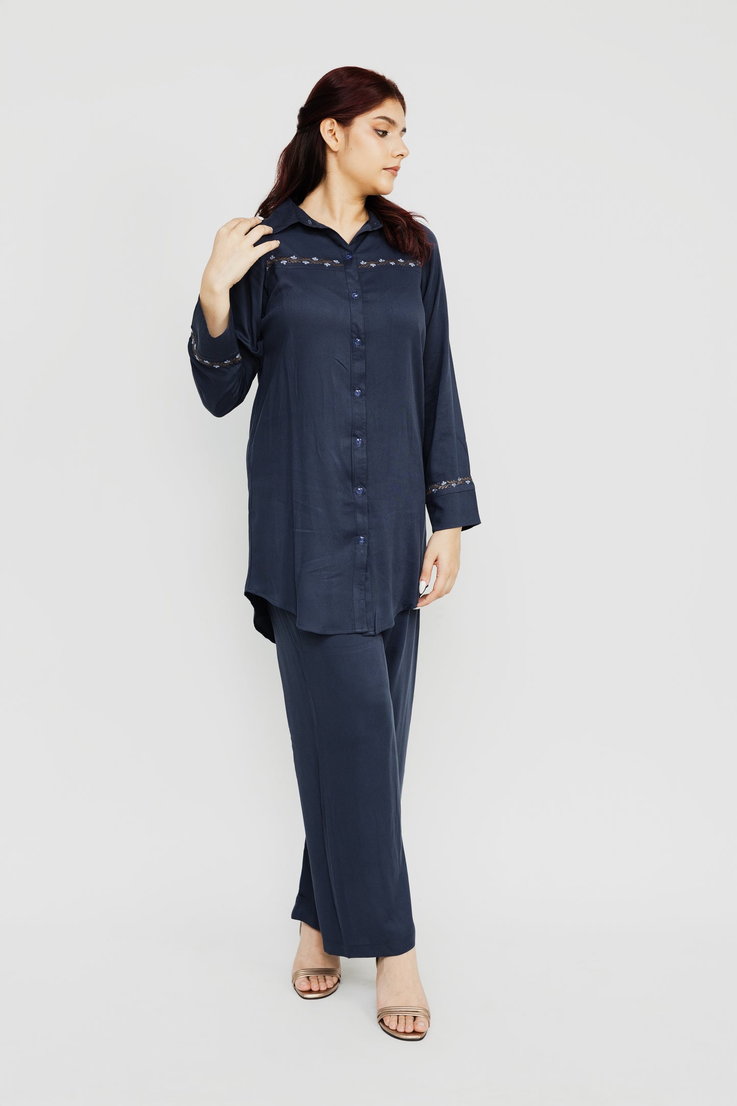 Embroidered Co-ordinate Set-Blue floral note
