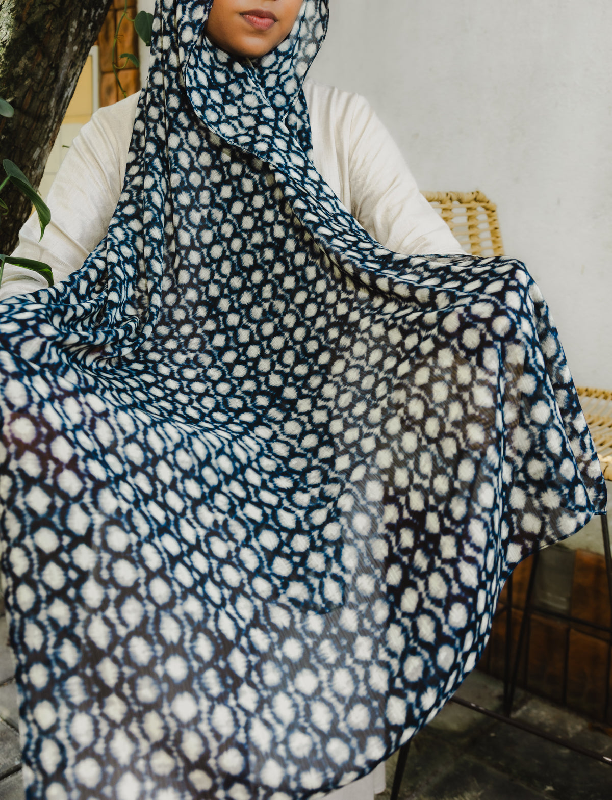 Printed chiffon shawl-Shadow bloom-Serenity collection