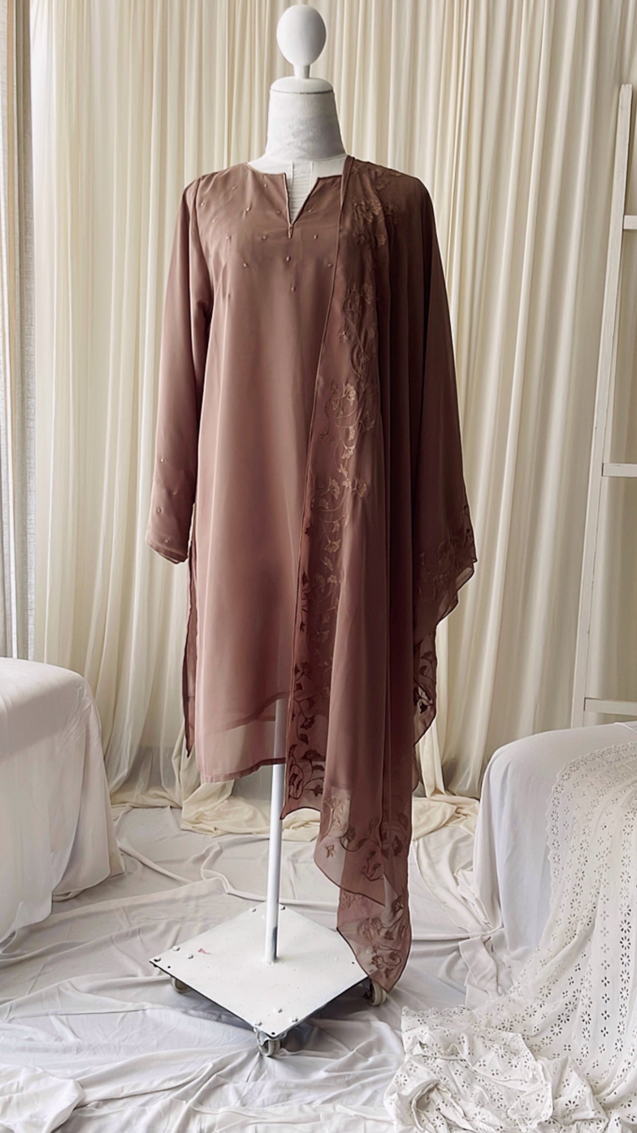 Lush 3 piece embroidered sets