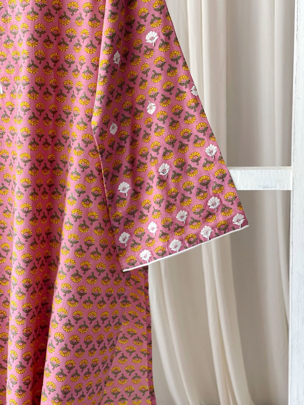 Floral Print Long Top with Embroidery