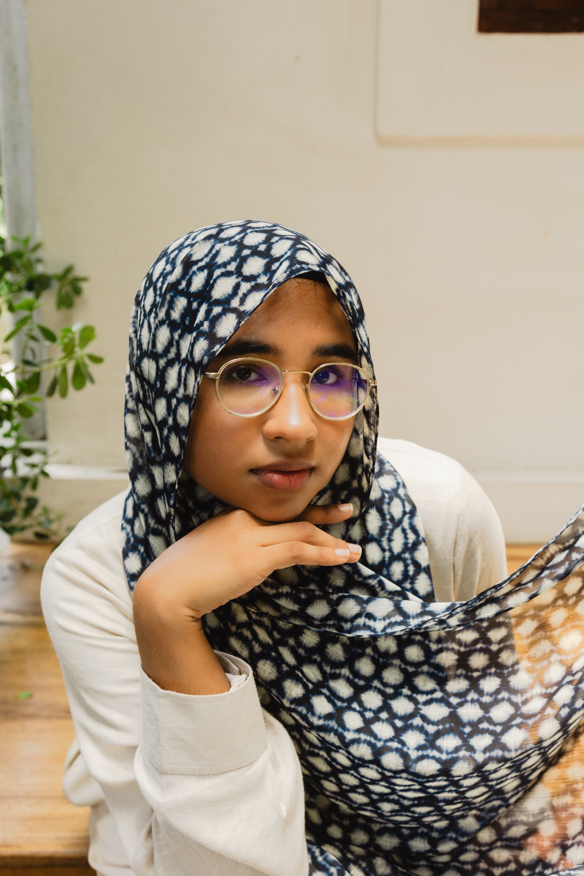 Printed chiffon shawl-Shadow bloom-Serenity collection