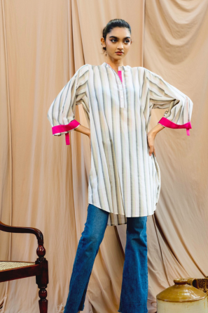 Shirt Top with Pink Contrast Collar and Sleeve Detail