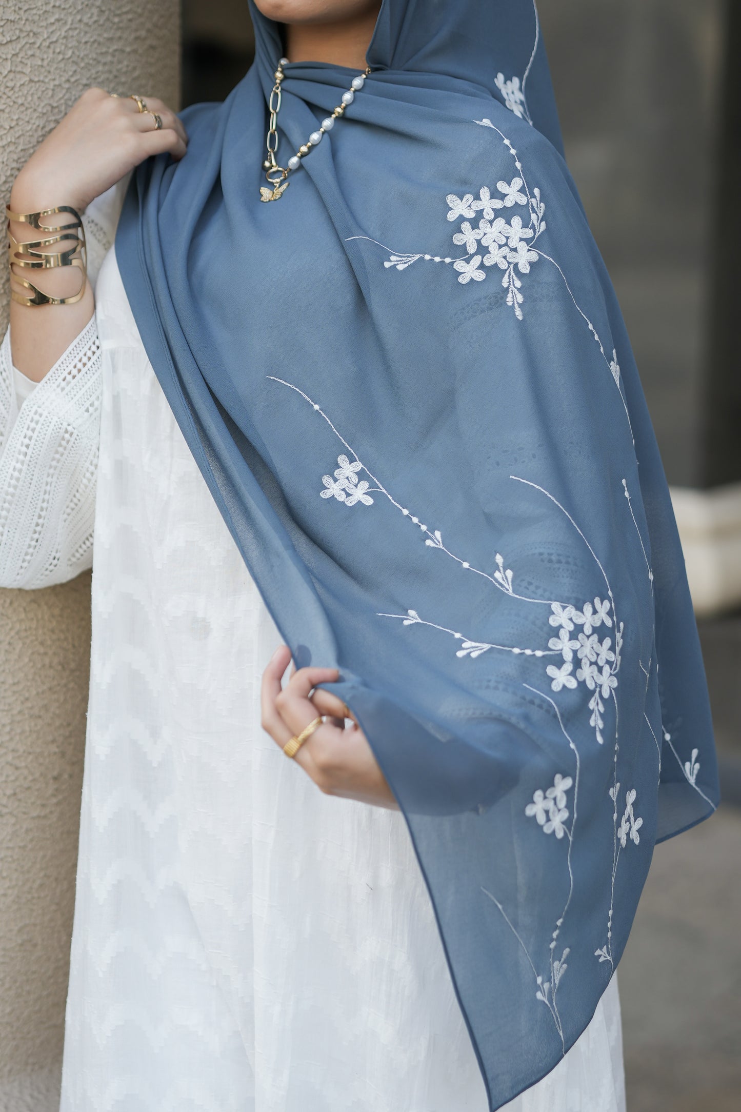 Embroidered shawl-SPRING FEVER-